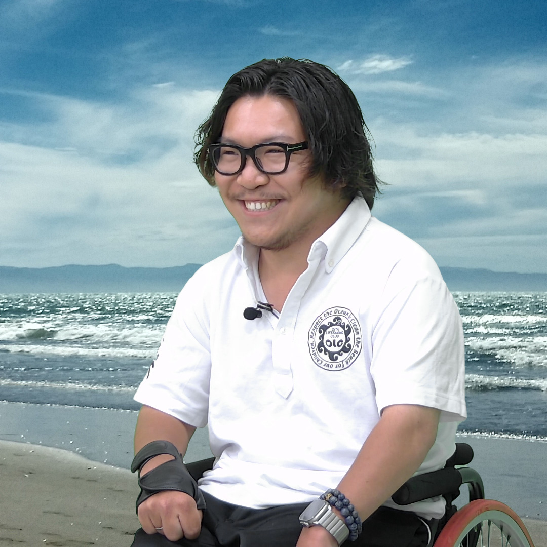 大分市ライフセービングクラブ車椅子のライフセーバーの小川弘晟さん