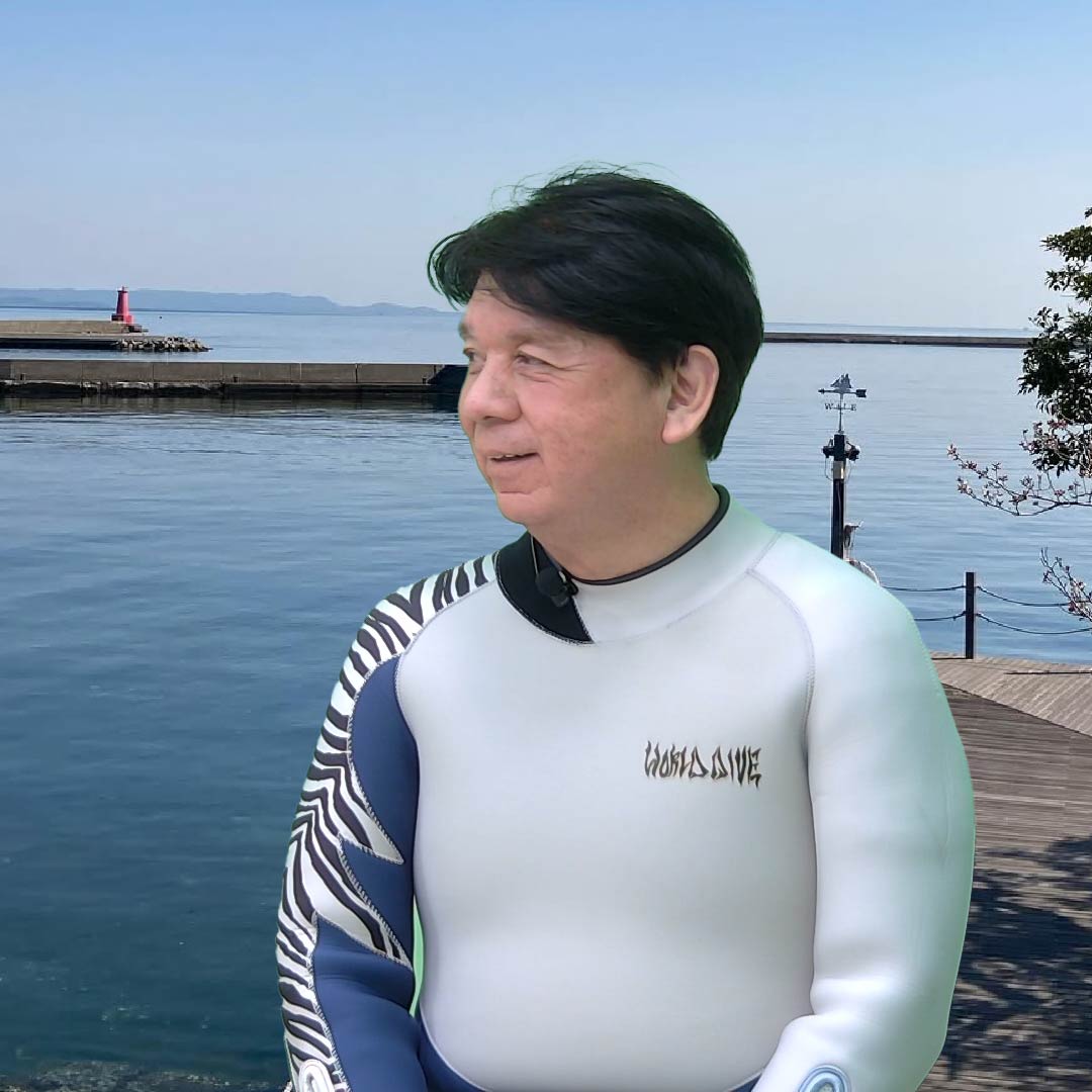 スキューバダイビングインストラクター・樋口聖さん。ブルーアース21